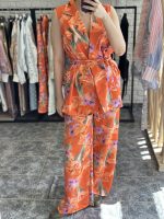 Orange floral set