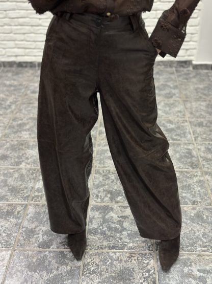 benny trousers - eco leather pants, brown pants, barrel pants, barrel παντελονι, παντελονι δερματινο, παντελονι δερματίνη, παντελονι καφε